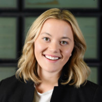 Hilary Malecha headshot